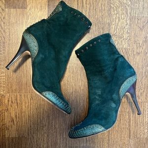 Giuseppe Zanotti green suede heels